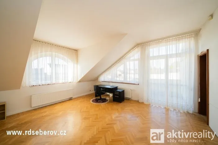 Prodej obchodního prostoru, Praha - Šeberov, K Hrnčířům, 1093 m2