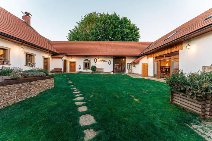 Prodej ubytování, Opatov, 500 m2