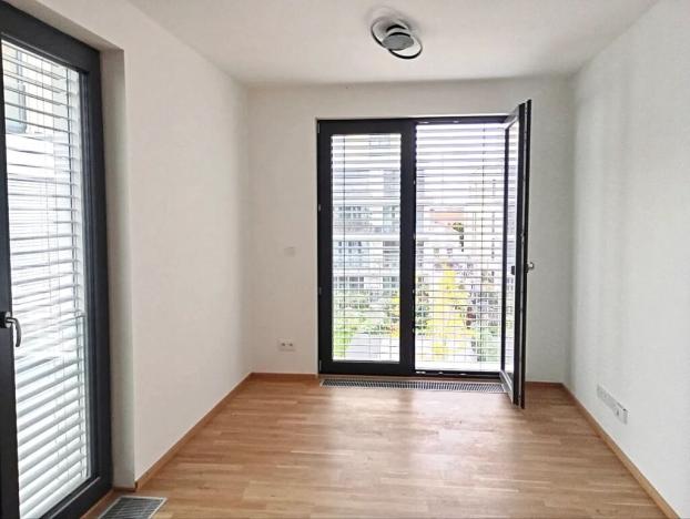Pronájem bytu 1+kk, Praha - Hodkovičky, Šenácká, 30 m2