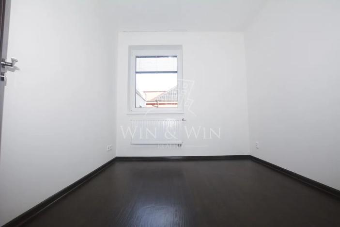 Pronájem bytu 4+kk, Praha - Horní Počernice, Náchodská, 124 m2