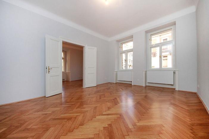 Pronájem bytu 4+1, Praha - Smíchov, Kořenského, 121 m2