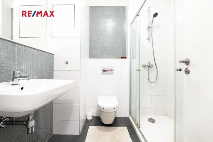 Prodej bytu 1+kk, Praha - Libeň, Novovysočanská, 27 m2