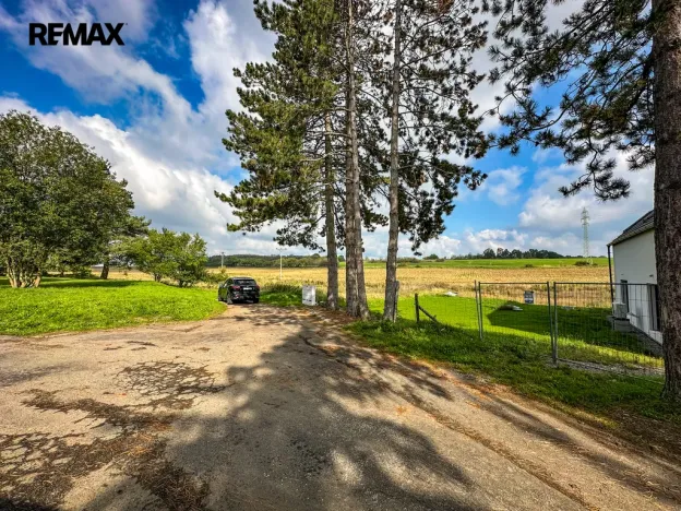 Prodej pozemku pro bydlení, Sedlčany, 1487 m2