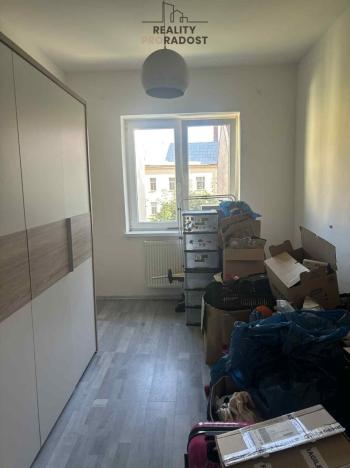 Pronájem bytu 3+1, Ostrava, Kosmova, 82 m2