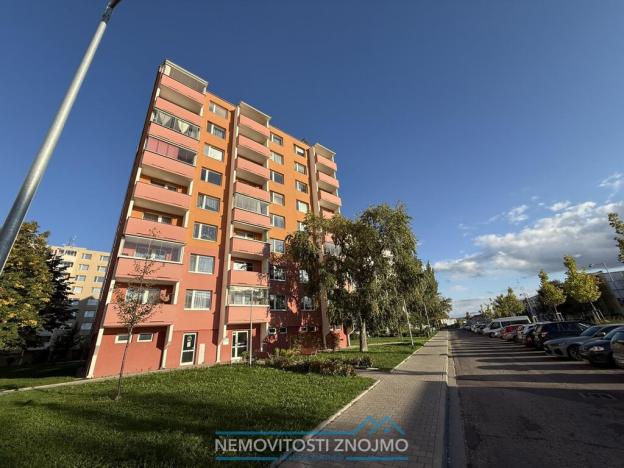Pronájem bytu 3+1, Znojmo, Dukelských bojovníků, 72 m2