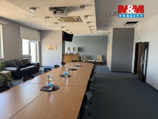 Pronájem obchodního prostoru, Ústí nad Labem - Ústí nad Labem-centrum, Masarykova, 100 m2