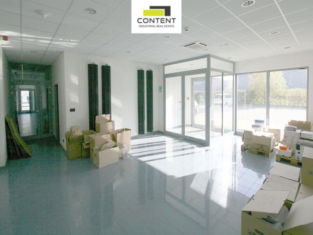 Pronájem skladu, Myslinka, 3500 m2