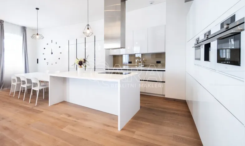 Pronájem bytu 3+kk, Praha, Truhlářská, 186 m2