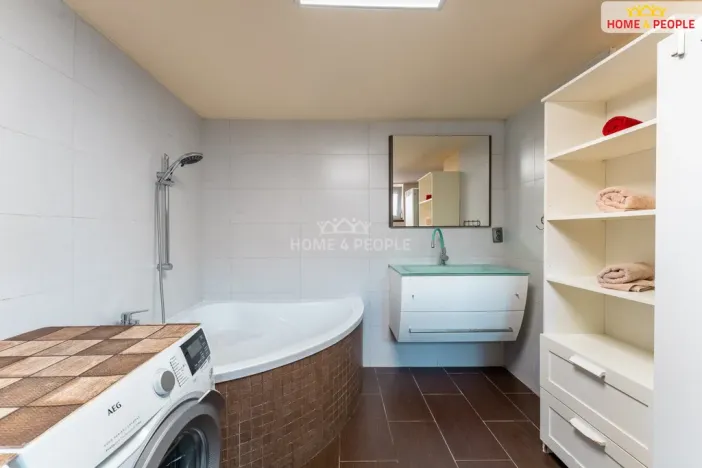 Prodej rodinného domu, Syrovice, 193 m2