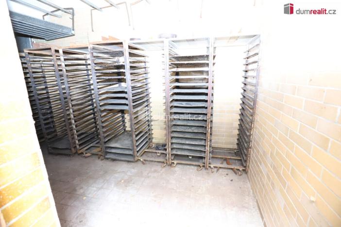 Prodej ubytování, Karlovy Vary - Rybáře, Sokolovská, 600 m2