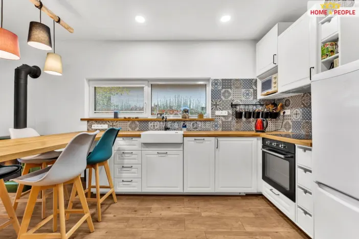 Prodej rodinného domu, Káraný, B. Němcové, 58 m2