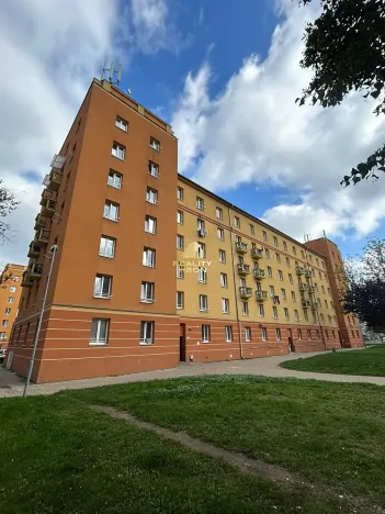 Prodej bytu 2+1, Most, tř. Budovatelů, 56 m2