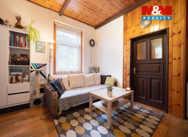 Prodej rodinného domu, Želízy, 640 m2