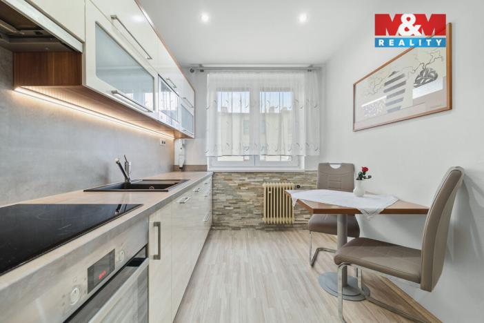 Prodej bytu 3+1, Městec Králové, Janáčkova, 67 m2