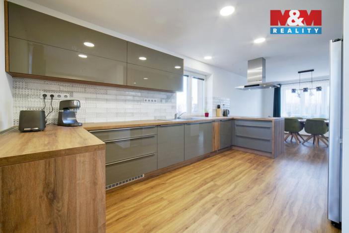 Prodej rodinného domu, Plzeň - Koterov, Mezi Ploty, 268 m2