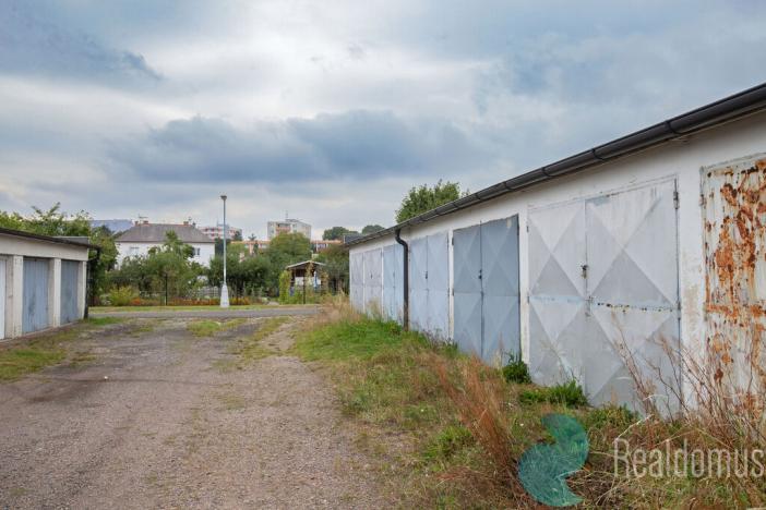 Prodej garáže, Hradec Králové, U Mostku, 19 m2