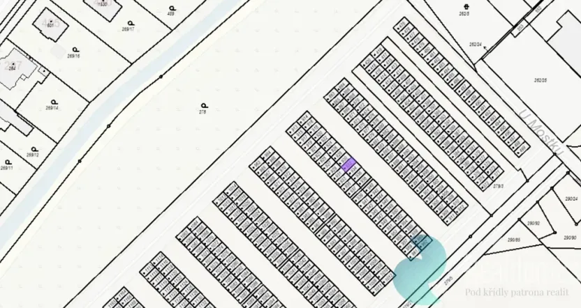 Prodej garáže, Hradec Králové, U Mostku, 19 m2