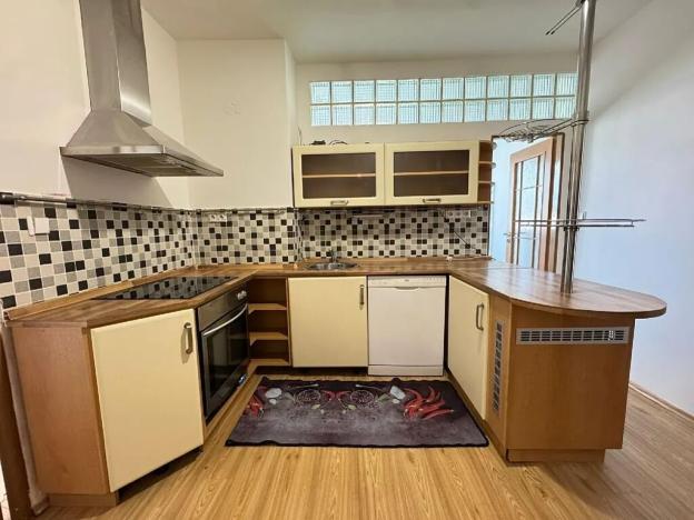 Prodej bytu 2+1, Ostrava, Výškovická, 52 m2