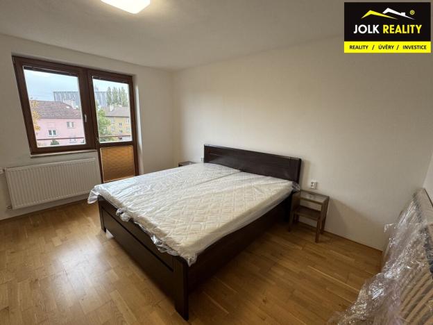 Pronájem bytu 3+kk, Opava, Rooseveltova, 91 m2