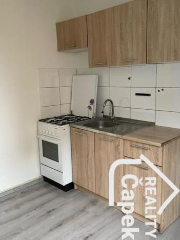 Pronájem bytu 1+1, Ostrava - Výškovice, Srbská, 38 m2