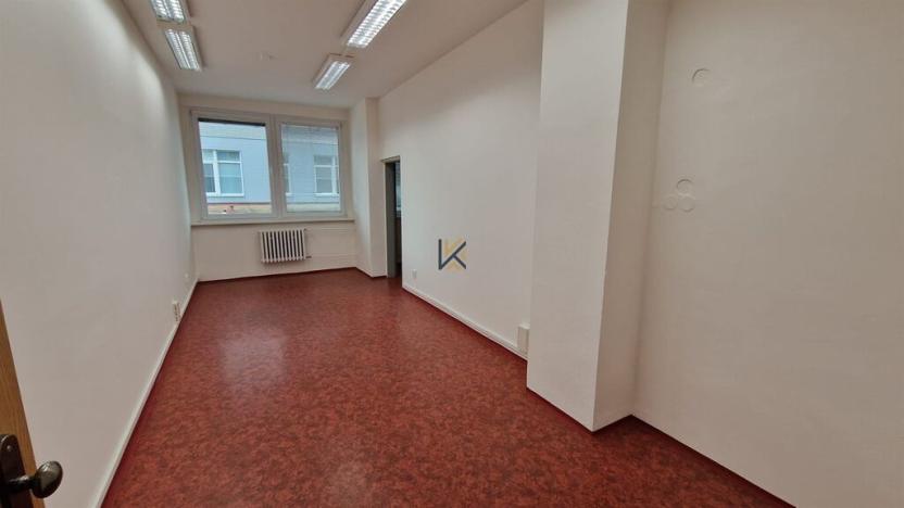 Pronájem obchodního prostoru, Praha - Chodov, Roztylská, 450 m2