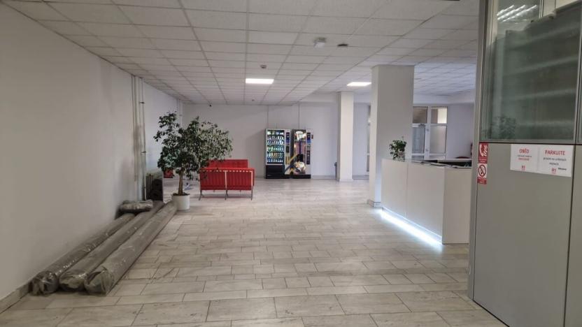 Pronájem obchodního prostoru, Praha - Chodov, Roztylská, 450 m2