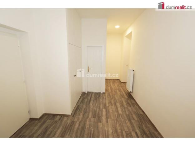 Pronájem bytu 2+kk, Praha - Nusle, Oldřichova, 60 m2