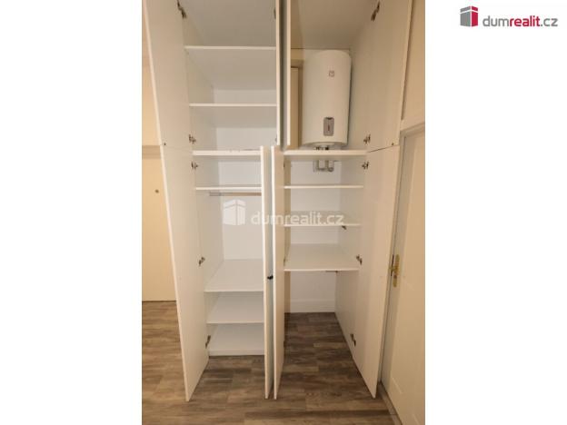 Pronájem bytu 2+kk, Praha - Nusle, Oldřichova, 60 m2