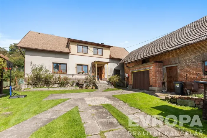 Prodej rodinného domu, Podhorní Újezd a Vojice - Vojice, 157 m2