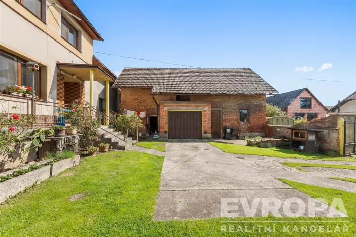 Prodej rodinného domu, Podhorní Újezd a Vojice - Vojice, 157 m2