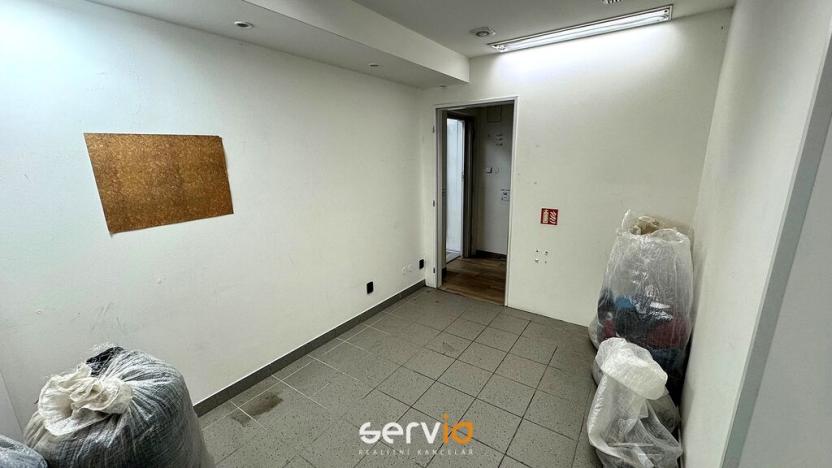 Pronájem obchodního prostoru, Brno, Kobližná, 128 m2