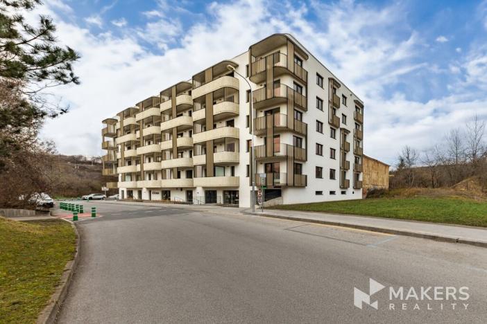 Pronájem bytu 1+kk, Praha - Libeň, Nad Kolčavkou, 42 m2