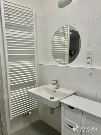 Pronájem bytu 1+kk, Praha - Libeň, Nad Kolčavkou, 42 m2