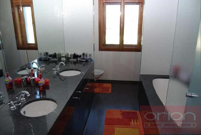 Pronájem bytu 4+1, Praha - Bubeneč, Pod kaštany, 211 m2