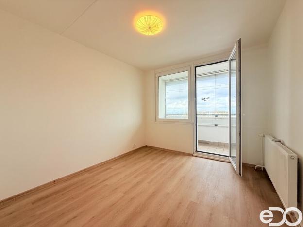 Pronájem bytu 3+kk, Praha, Vysočanská, 79 m2