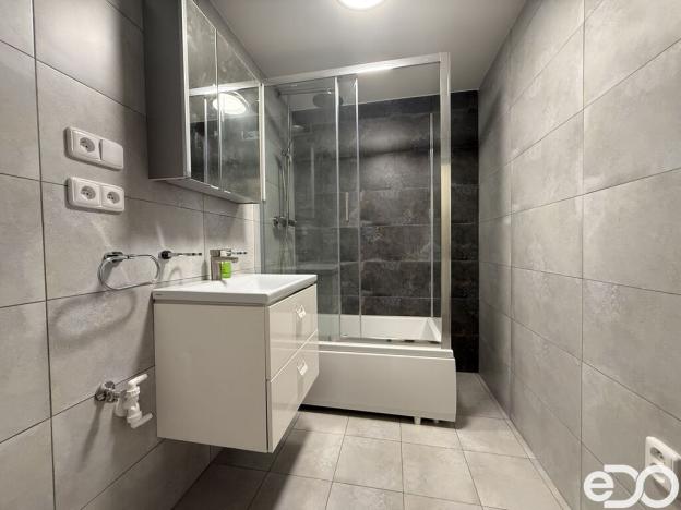 Pronájem bytu 3+kk, Praha, Vysočanská, 79 m2