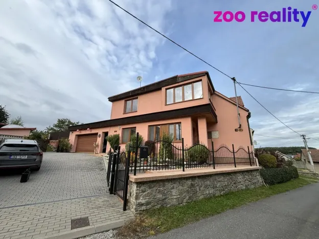 Prodej vícegeneračního domu, Přemyslovice, 275 m2