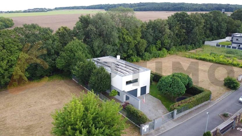 Prodej rodinného domu, Praha - Dolní Chabry, Počeradská, 332 m2