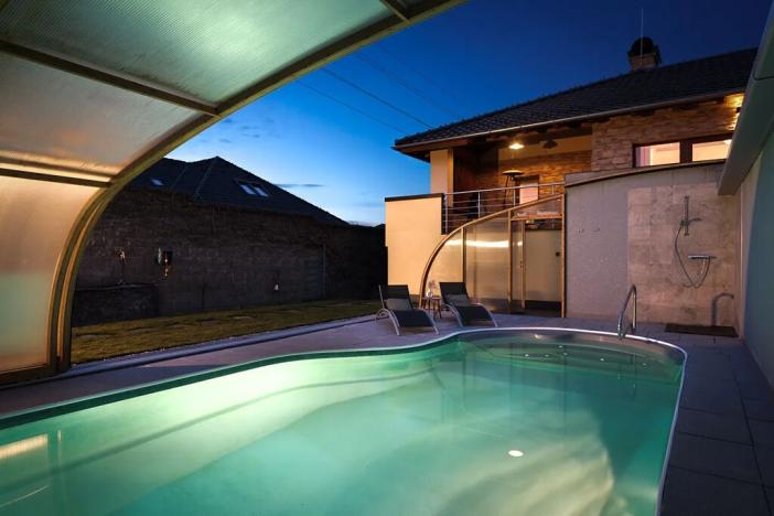 Prodej rodinného domu, Doksy, Severní, 342 m2