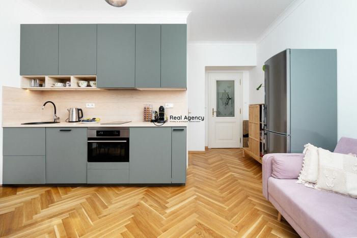 Prodej bytu 2+kk, Praha - Vršovice, Černomořská, 43 m2