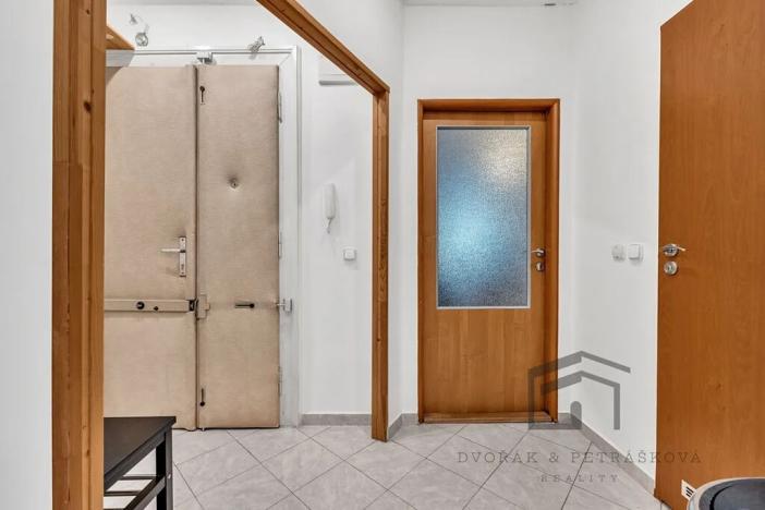 Prodej bytu 2+kk, Praha - Vršovice, Ruská, 62 m2