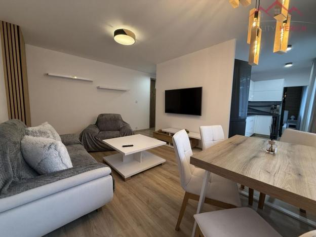 Pronájem bytu 2+1, Chomutov, Dostojevského, 55 m2