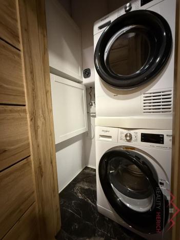 Pronájem bytu 2+1, Chomutov, Dostojevského, 55 m2