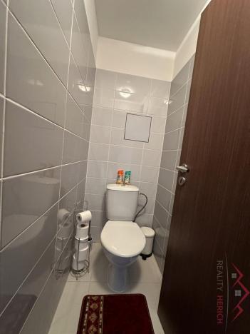 Pronájem bytu 2+kk, Chomutov, Žižkovo náměstí, 50 m2