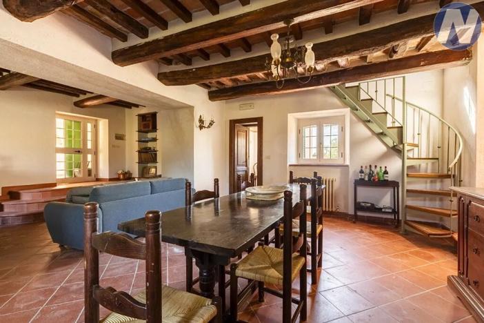 Prodej vily, Cortona, Itálie, 150 m2