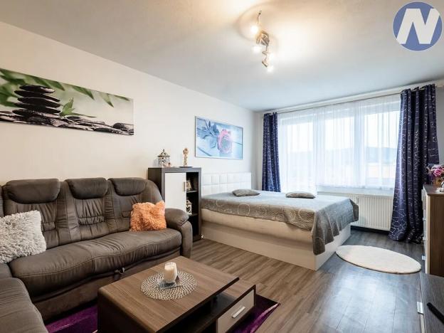 Prodej bytu 3+1, Prachatice, nám. Přátelství, 62 m2