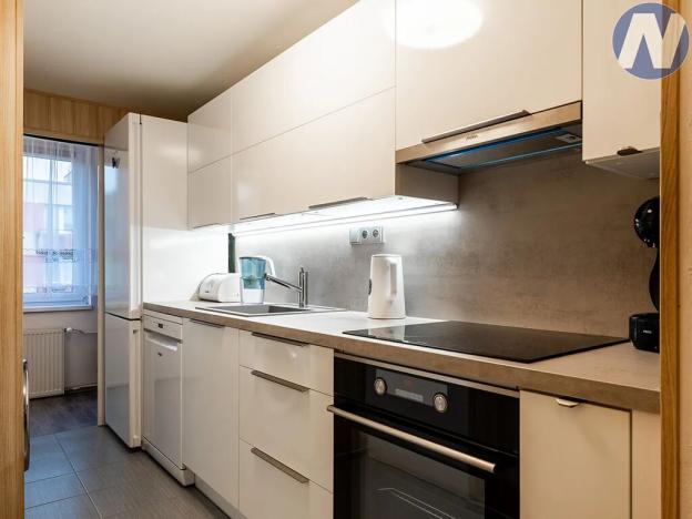 Prodej bytu 3+1, Prachatice, nám. Přátelství, 62 m2