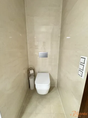 Prodej bytu 2+kk, Praha - Vršovice, Jerevanská, 77 m2