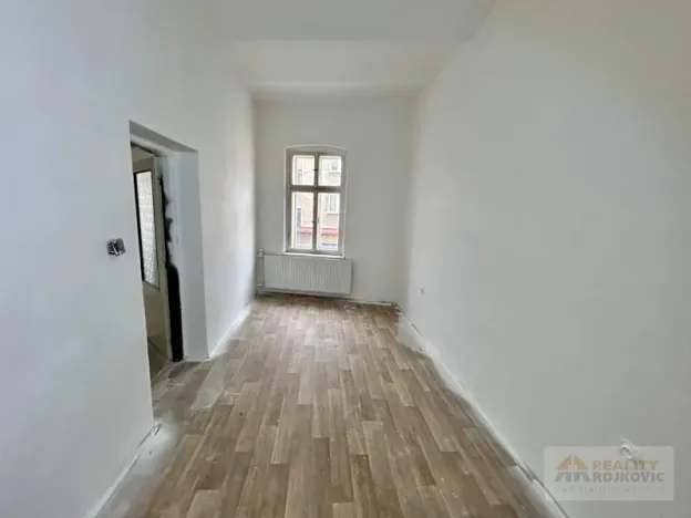 Prodej bytu 2+1, Broumov, Přadlácká, 66 m2