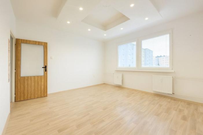 Pronájem bytu 3+1, Rumburk - Rumburk 1, V Podhájí, 77 m2